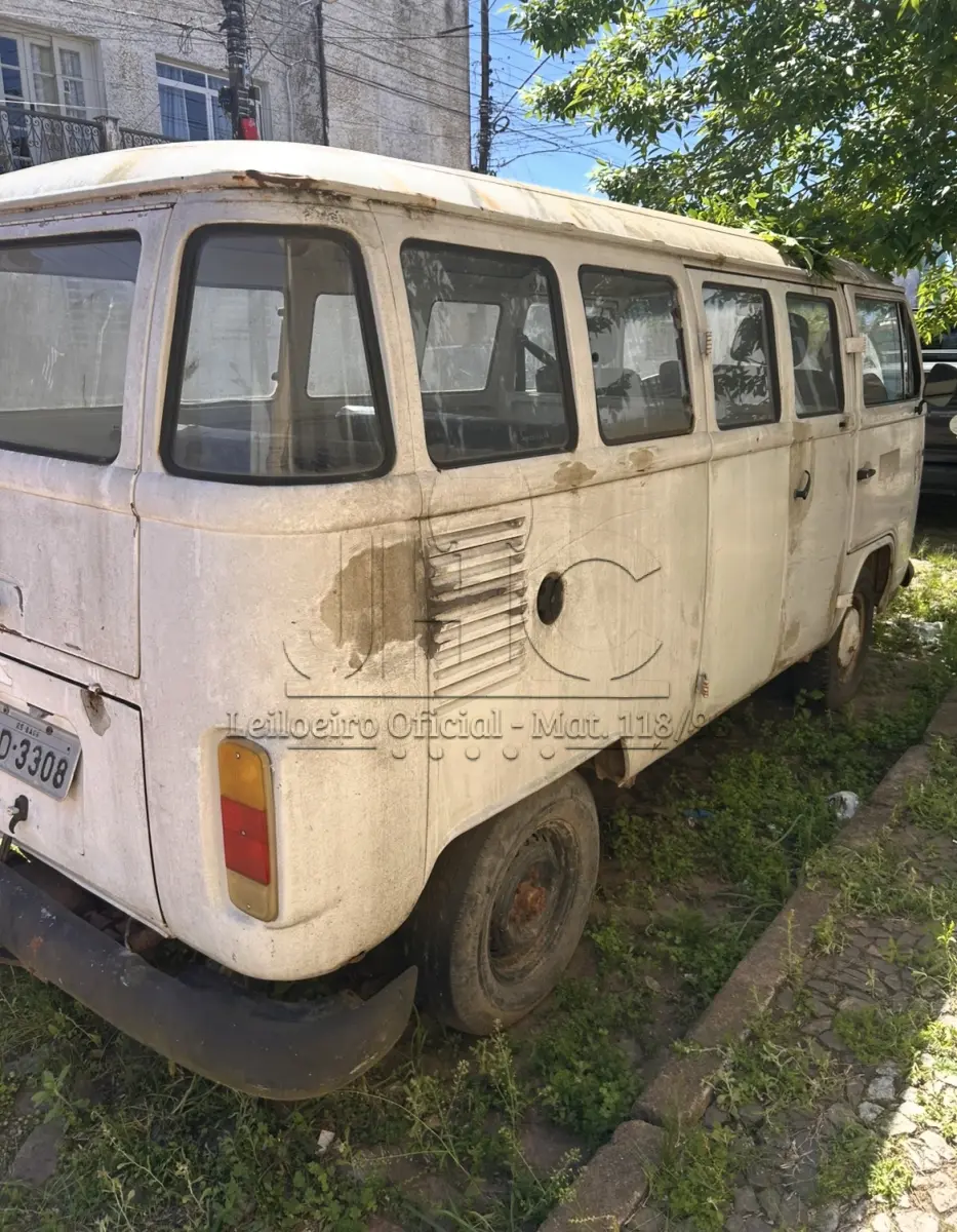 LOTE 001 - VW/KOMBI - PLACA ICD3308 - ANO/MODELO 1994/1994