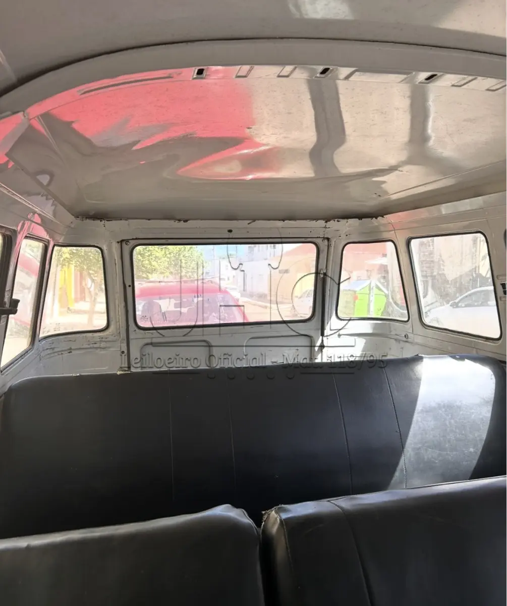 LOTE 001 - VW/KOMBI - PLACA ICD3308 - ANO/MODELO 1994/1994