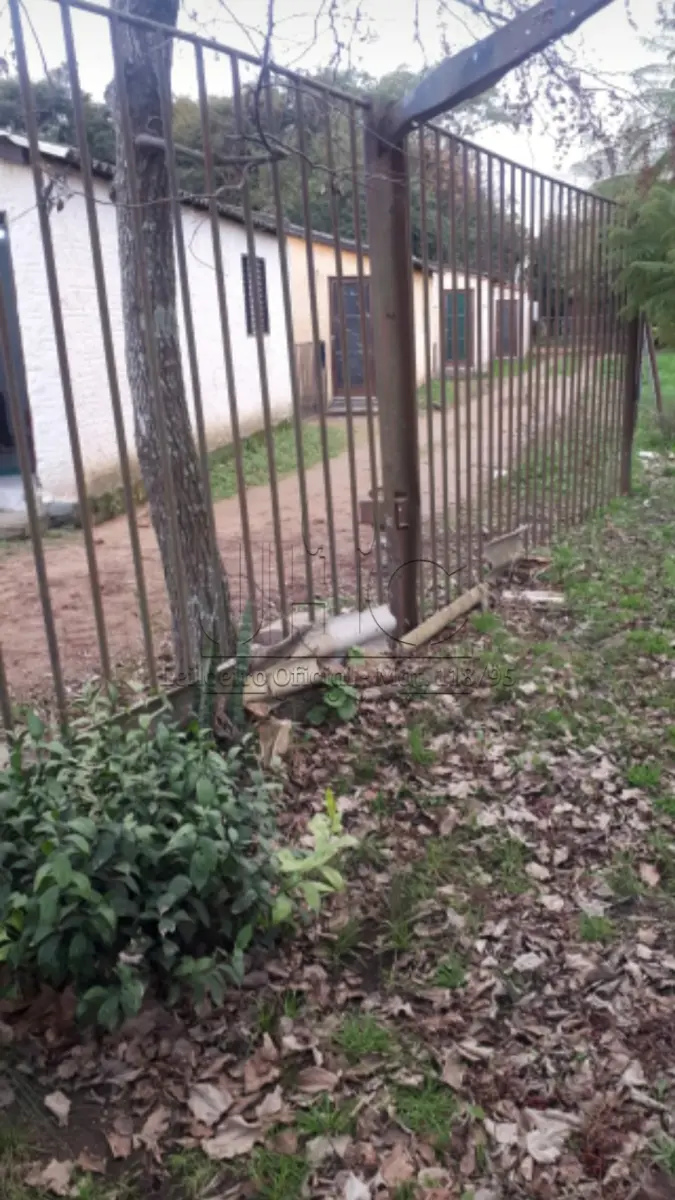 LOTE  - LEILÃO EXTRAJUDICIAL - ÁREA DE 8.088,35 M² COM BENFEITORIAS NA RUA DO ACAMPAMENTO