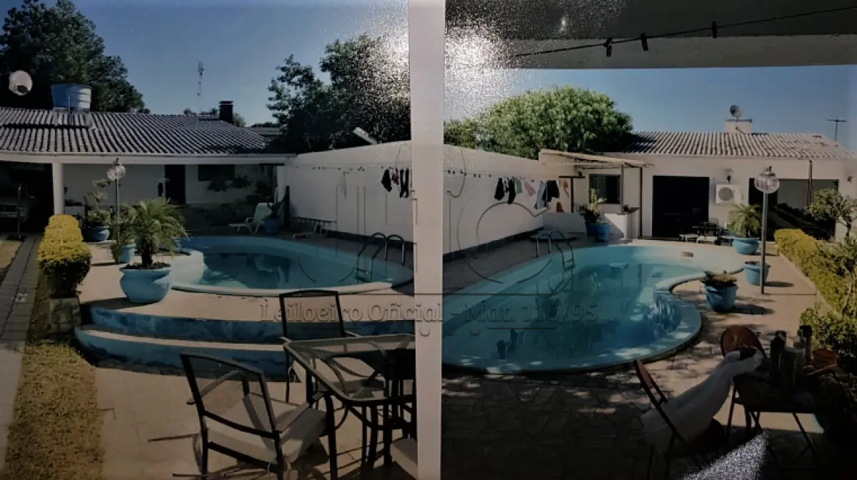 LOTE 001 - UM CASA DE ALVENARIA NA RUA JOÃO CARNEIRO (CASTRO ALVES) EM BAGÉ/RS