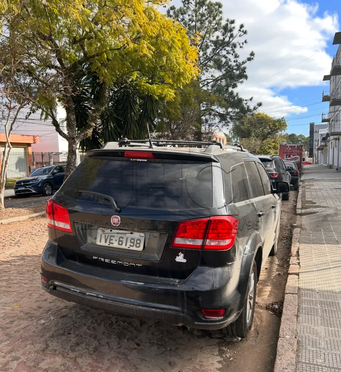 LOTE 001 - UM VEÍCULO FIAT FREEMONT PREC AT6, PLACA IVE-6198, ANO/MODELO 2013/2014