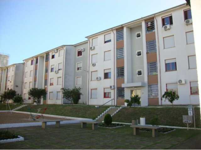 UM APARTAMENTO NO CONDOMÍNIO JOÃO OLIVEIRA