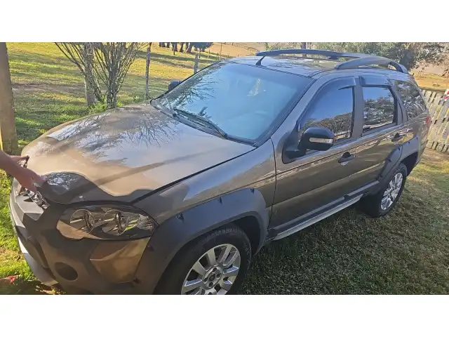UM VEÍCULO FIAT WEEKEND ADVENTURE, PLACA IWK-3D56, 2015/2015