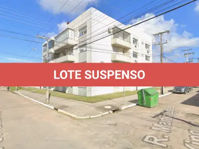 LOTE 001 - UM APARTAMENTO E BOX DE GARAGEM NO EDIFÍCIO ITATIAIA - GETÚLIO VARGAS - BAGÉ/RS