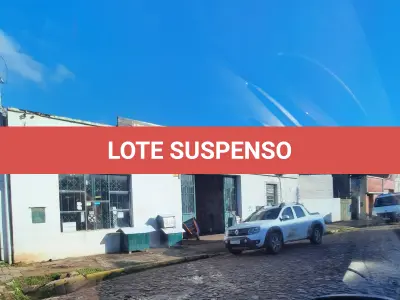 LOTE 000 - UM PRÉDIO COMERCIAL DE ALVENARIA NA RUA CORONEL PEDROSO - 28m x 29m