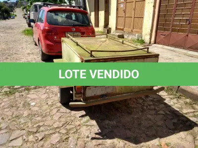 LOTE 003 - REBOQUE FECHADO PIKO JOA - PLACA IPY8673 - ANO/MODELO 2009/2009