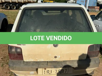 LOTE 003 - FIAT UNO 2010