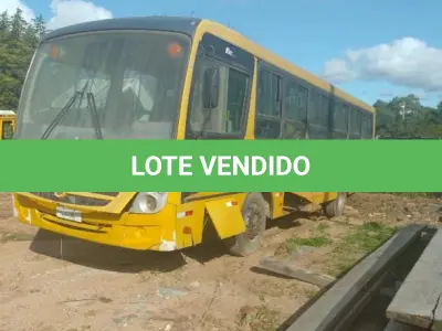 LOTE 001 - UM ÔNIBUS VW/ INSUSCAR FOZ U, PLACA IQY 1884, ANO 2010