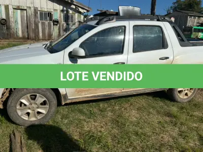 LOTE 015 - RENAULT OROCH EXP 2017
