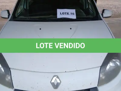 LOTE 016 - RENAULT SANDERO 2014