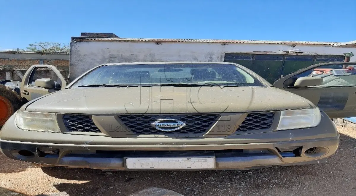 LOTE 009 - NISSAN FRONTIER XE - 2009/2009