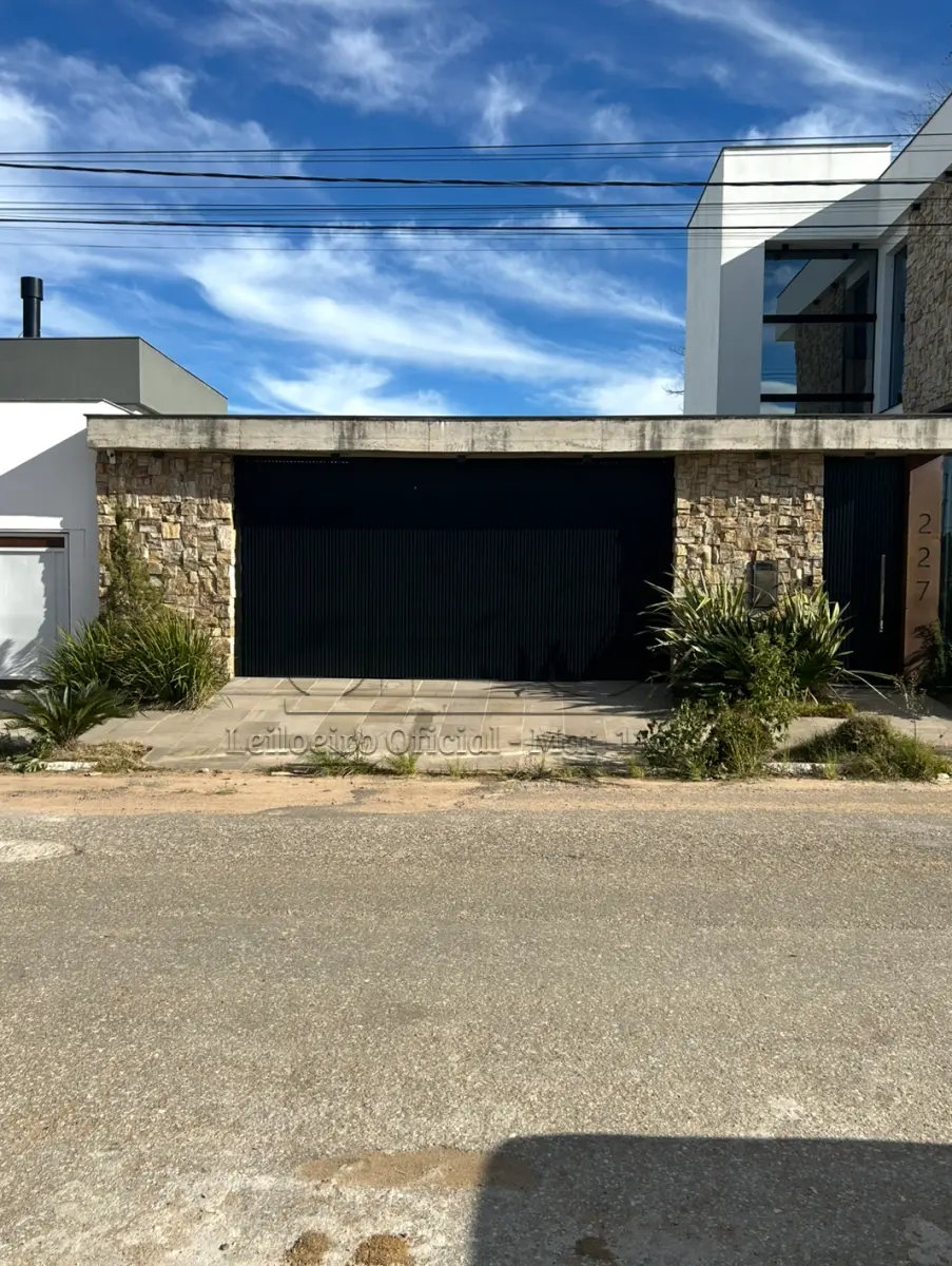 LOTE 001 - UM TERRENO DE 249,15 M² NA RUA CAPITÃO MAURÍCIO - TODO MURADO - BAGÉ/RS