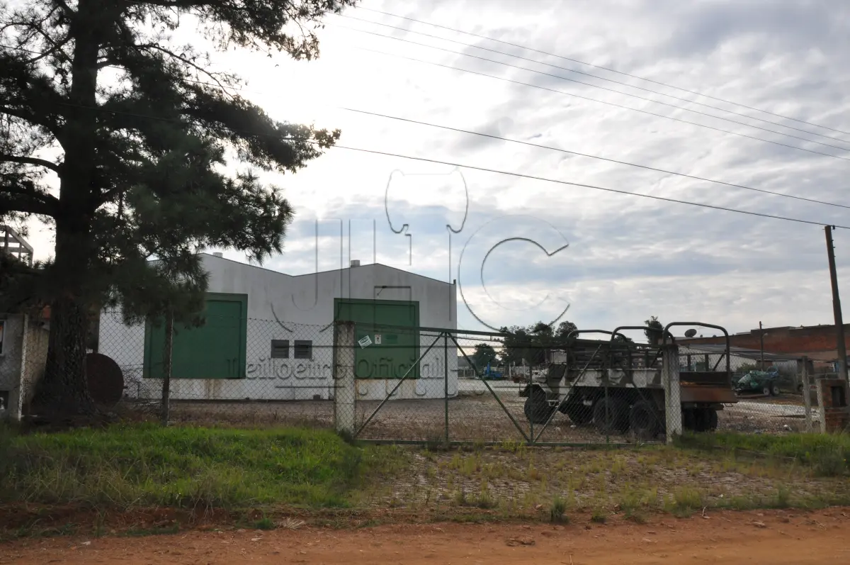 LOTE 001 - GALPÃO INDUSTRIAL - FUNDO SANTA TECLA - BAGÉ/RS