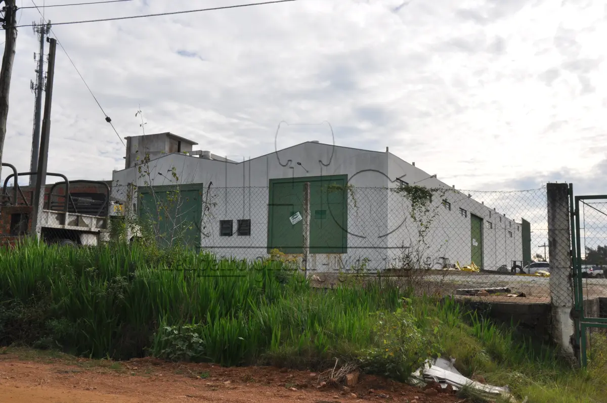 LOTE 001 - GALPÃO INDUSTRIAL - FUNDO SANTA TECLA - BAGÉ/RS