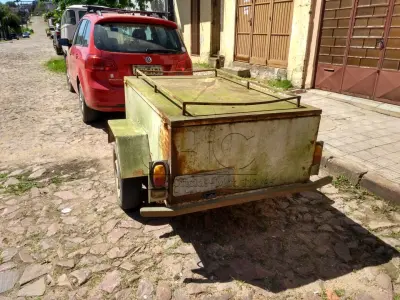 LOTE 003 - REBOQUE FECHADO PIKO JOA - PLACA IPY8673 - ANO/MODELO 2009/2009