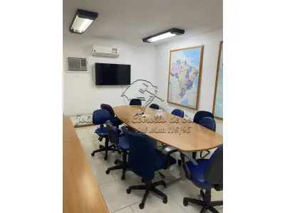 LOTE 001 - UM COMPLEXO DE PAVILHÕES INDUSTRIAIS EM CANOAS/RS - ÁREA DE 10.174,50 M²
