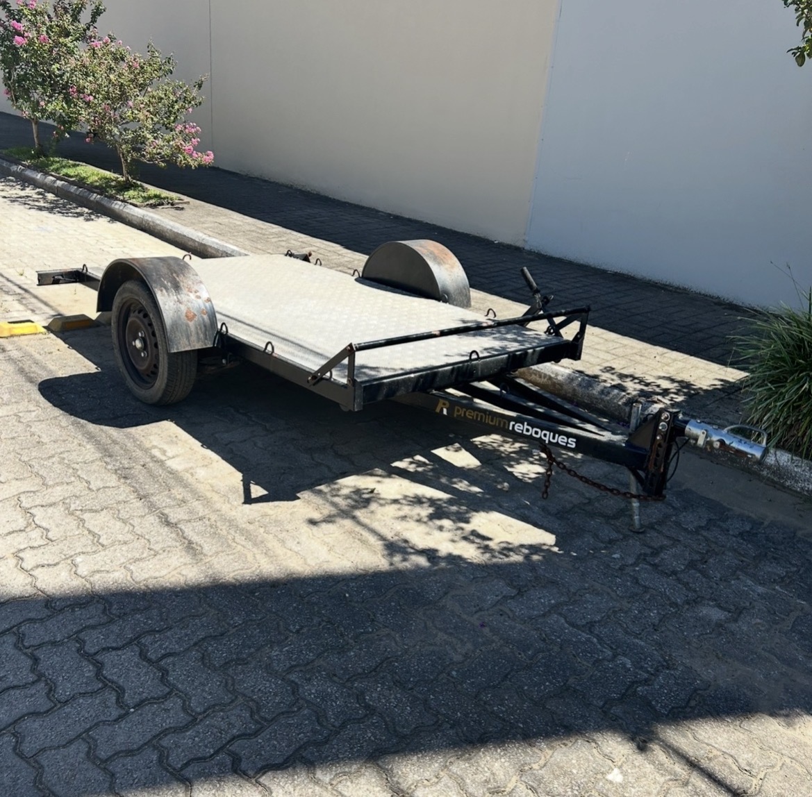 UM REBOQUE R/PREMIUM SLIM - PLACA JAG-2G58 - 2021/2021